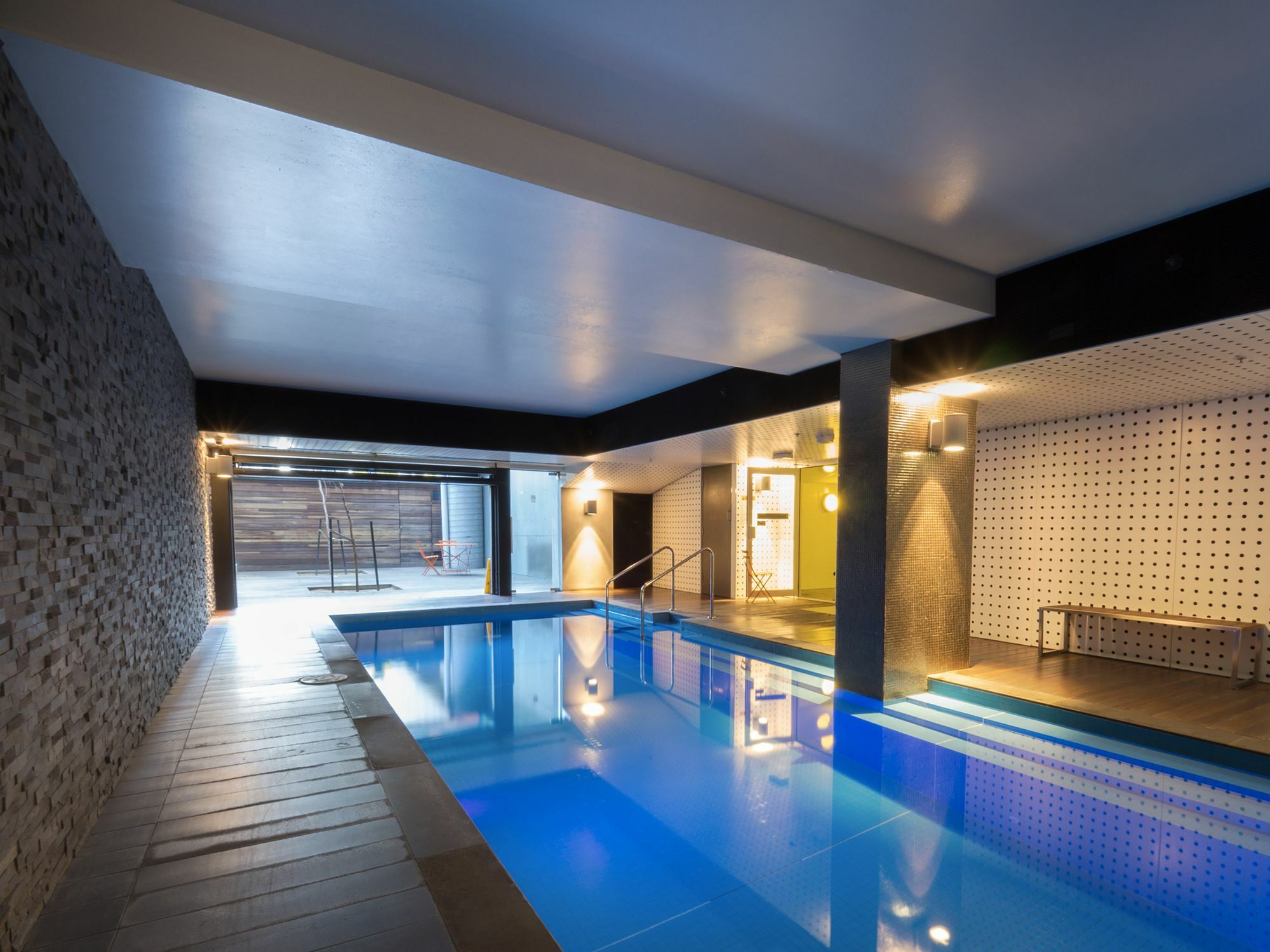 Littlestay Sturt - 2 Bedroom Aptm メルボルン エクステリア 写真